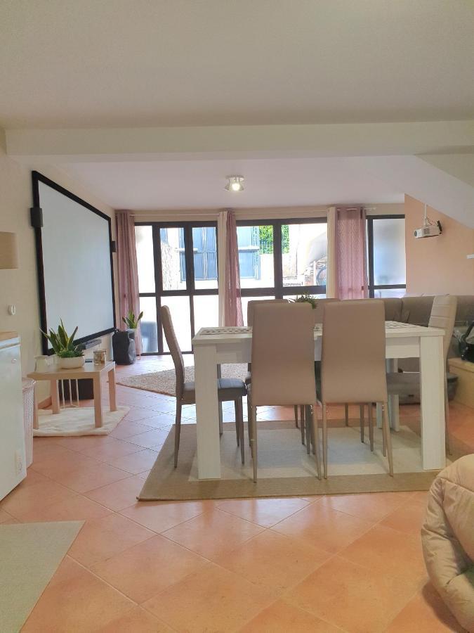Casa Vacanza A 11 Km Dall'Aeroporto Di Palermo Carini Εξωτερικό φωτογραφία
