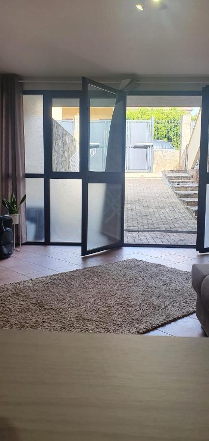 Casa Vacanza A 11 Km Dall'Aeroporto Di Palermo Carini Εξωτερικό φωτογραφία