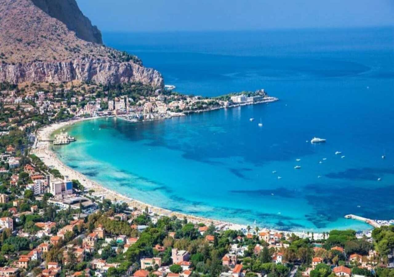 Casa Vacanza A 11 Km Dall'Aeroporto Di Palermo Carini Εξωτερικό φωτογραφία